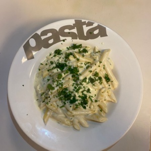 Penne Quatro Formaggi (Groot)